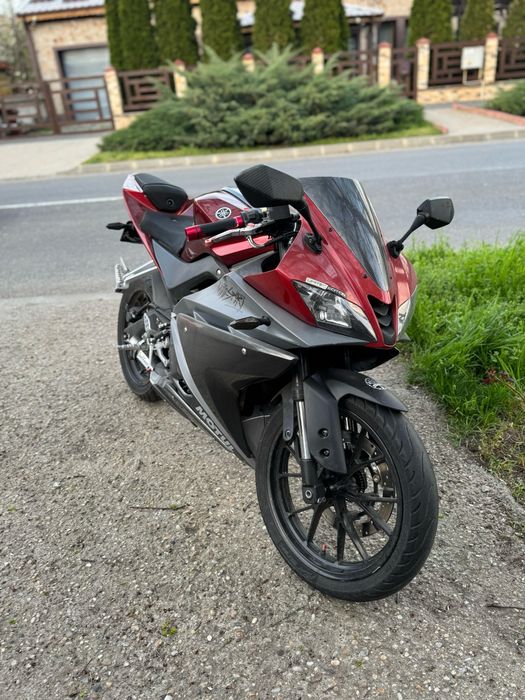 Vând Yamaha YZF-R125 2017