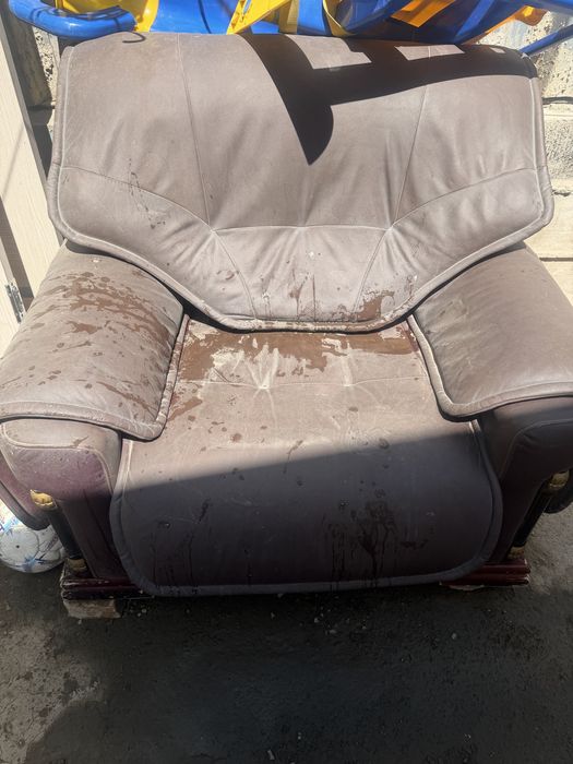 продам диван и кресло кожа