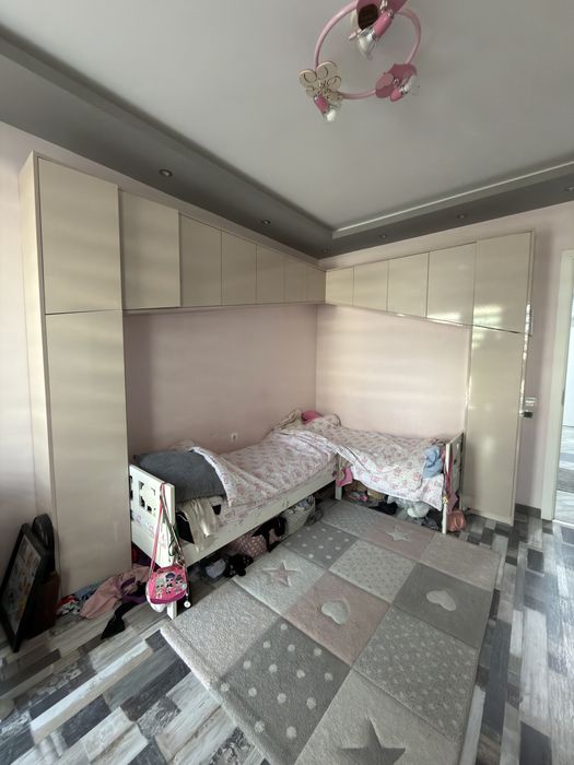 Детско обзавеждане,легла с гардероби