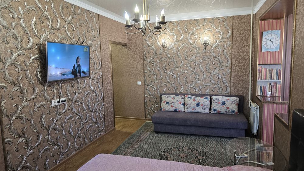 Посуточно, 1 комн. квартира, 12 мкр.