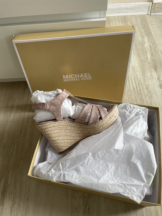 Michael Kors обувки