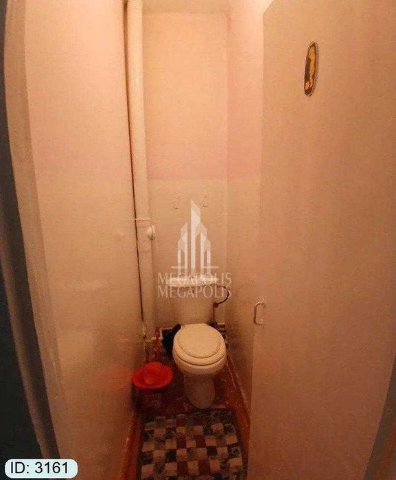 kvartira sotiladi ️⃣№3161 5-mikrorayon jomiy  tarafda 3xonalik uy