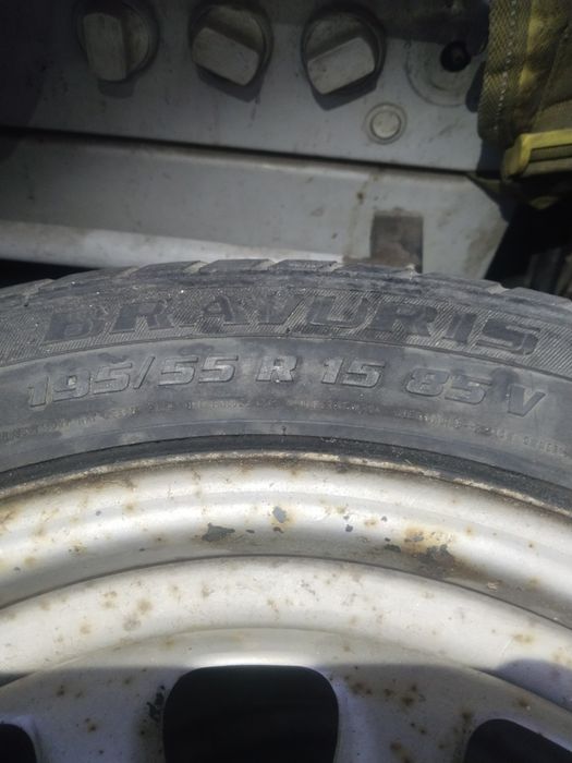 Шины с дискам 195/ 55  R 15 85