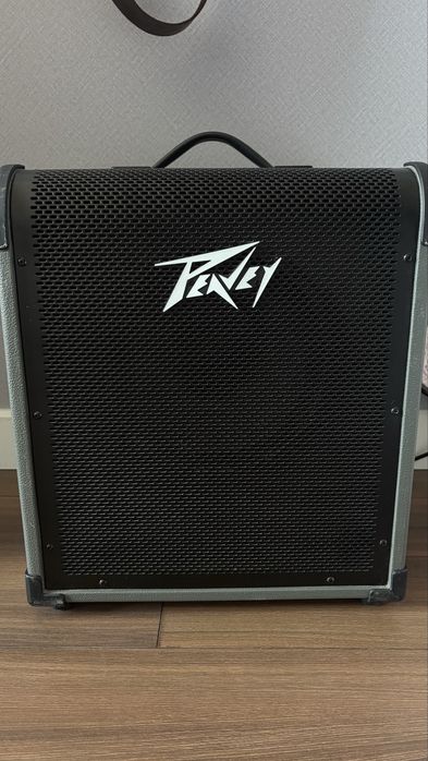Басовый Комбоусилитель Peavey MAX100
