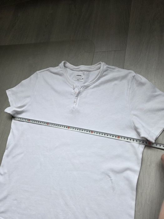 Tricou alb RESERVED, mărime XXL, în stare impecabila