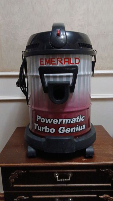 Пылесос Emerald EV 9000 PTG