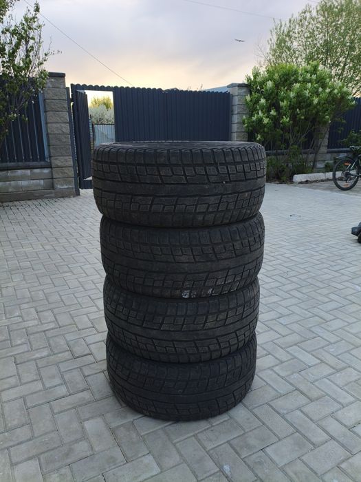 Продам автошины б/у