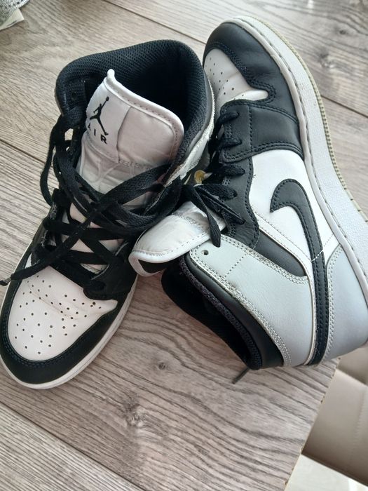 Jordan Air 1 mid