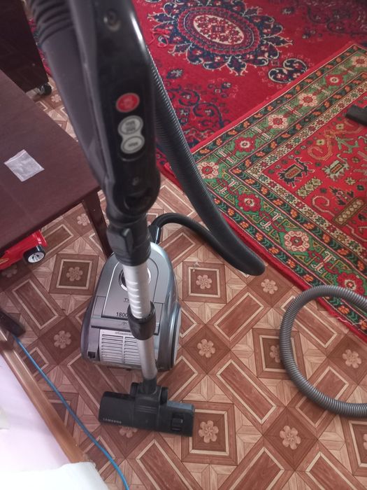 Продам пылесос Самсунг