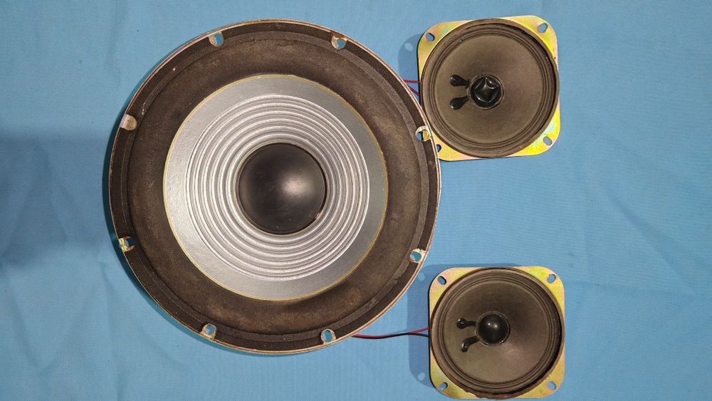 Колонки продаётся