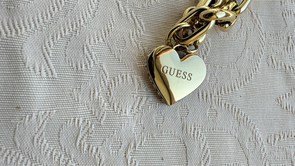 GUESS колье