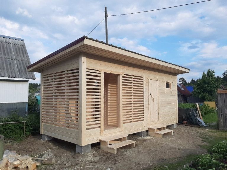 Vând căsuțe foișoare de gradina