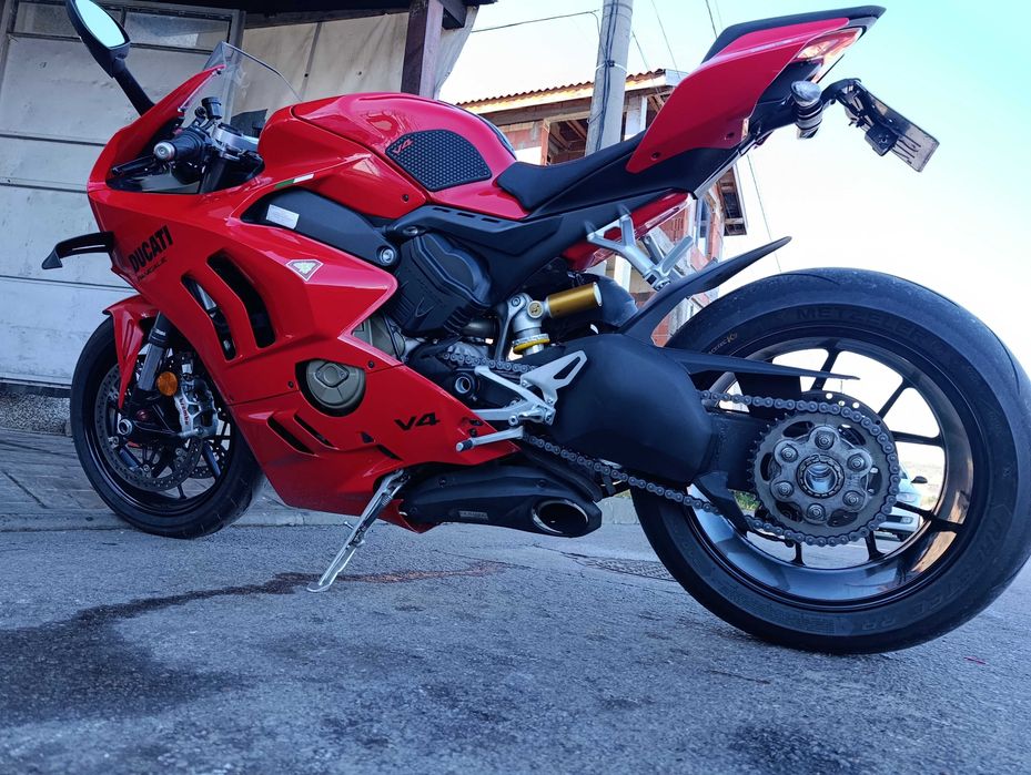 Ducati panigale v4