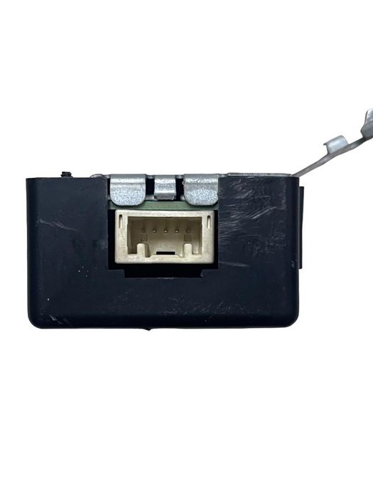 Alte Module/Unitati De Control Toyota Yaris _P13_ 2012 - > R0311005