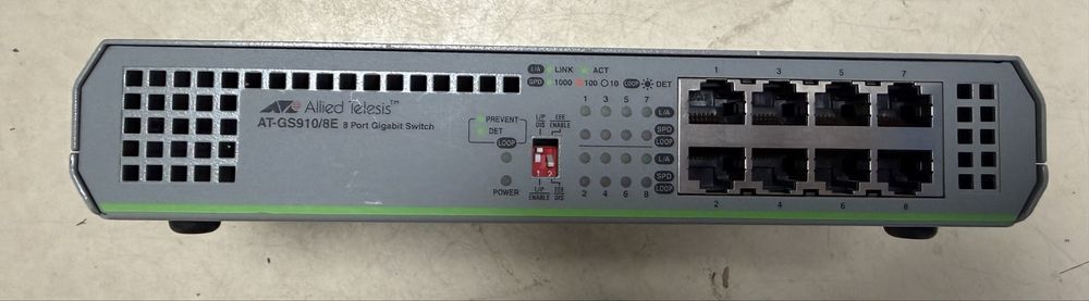 Switch gigabit cu 8 porturi Allied Telesis AT-GS910/8E-50