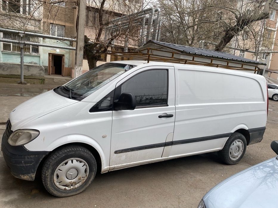 Ассалому алейкум, Янгийул шахрида, Mersedes bens (vito) грузовой