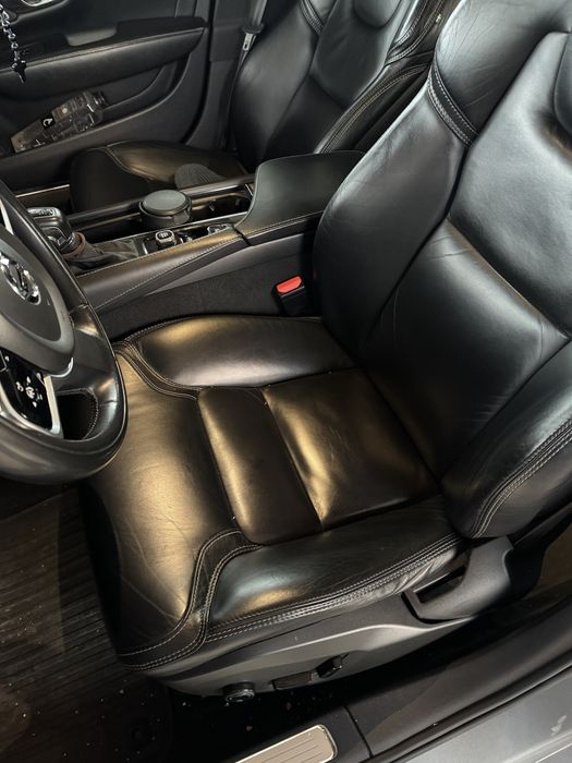 Volvo S 90 4x4 235 cp Inscription