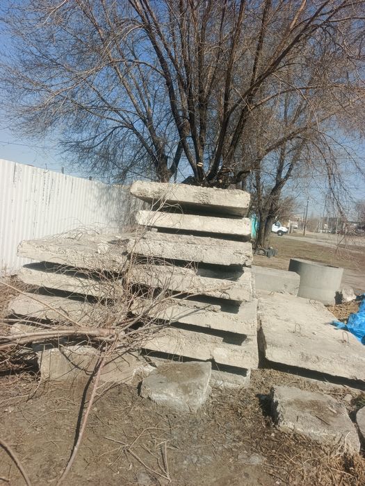 Продам Плиты потолочные