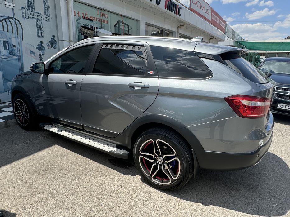 Lada Vesta SW Cross 1.6 CVT LUXE