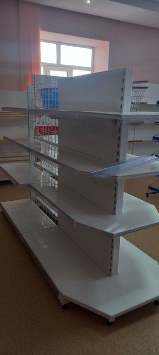 Стеллаж торговое металлические