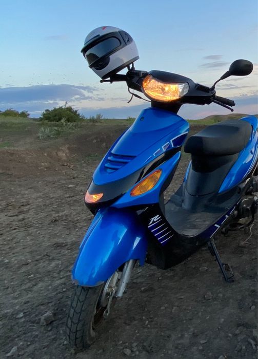 Скутер Racer meteor 50куб