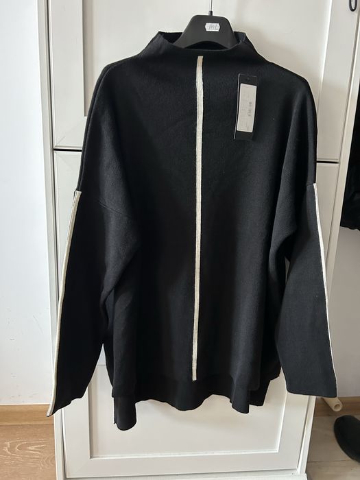 Bluza mărimea M oversize , nouă cu etichetă