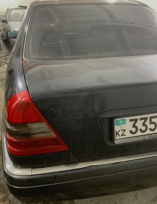 Mercedes Benz C180 W202