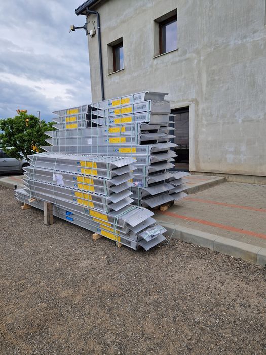 Rampe excavator și auto