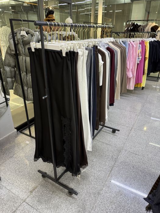 Стойка (рейлы) для одежды