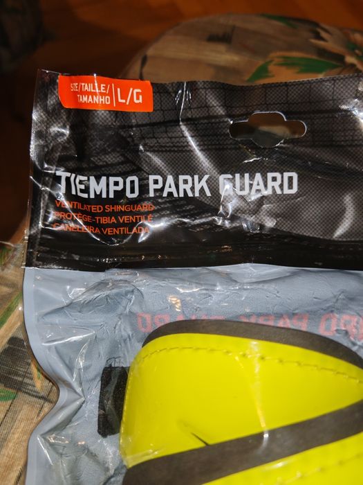 Футболни кори Nike Tempo Park Guard