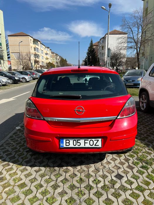 Opel Astra H 1.6 benzina 2009