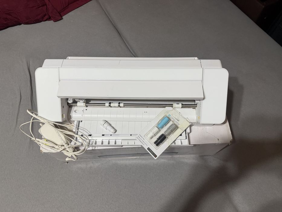 Silhouette CAMEO 4