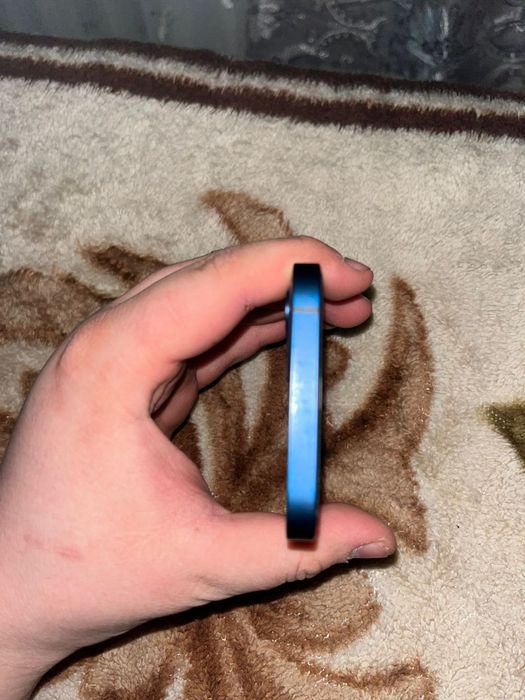 Продам iphone 12