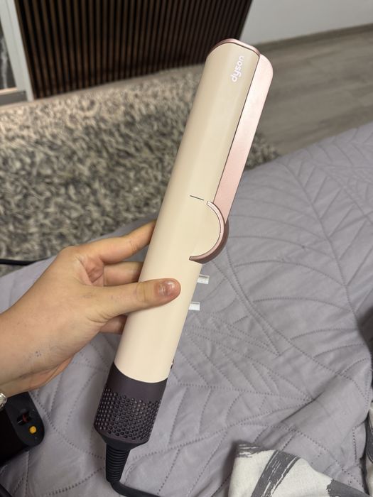 dyson de vanzare nou