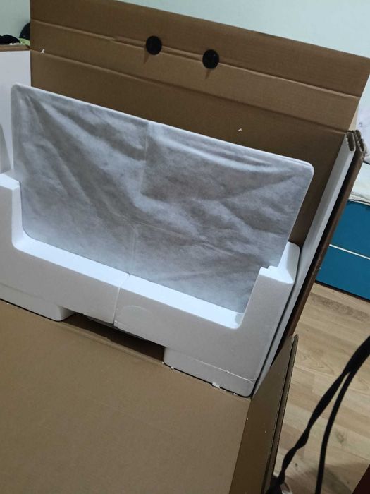 Apple desktop 27 inch