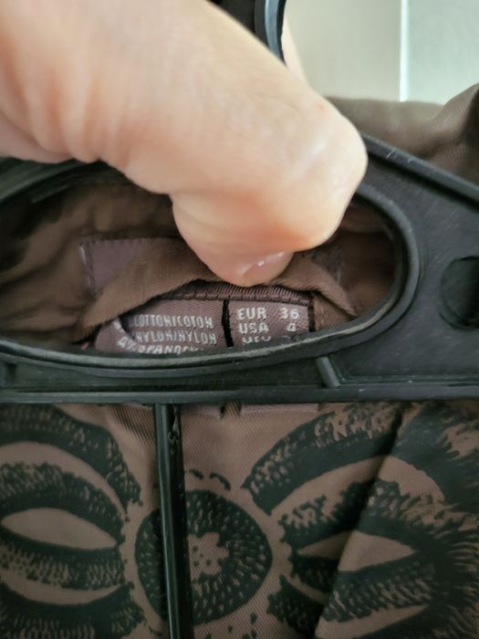 Женский пиджак, Castro