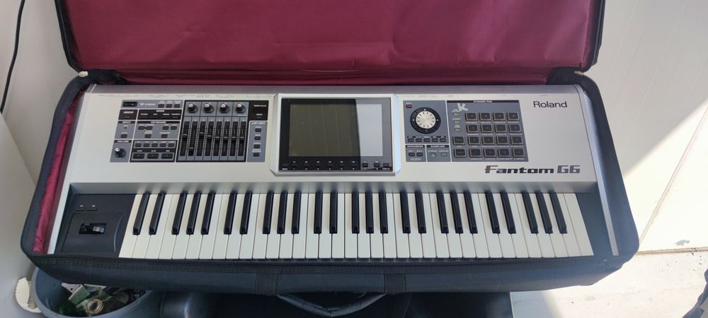 ROLAND FANTOM G6-като нов !!!