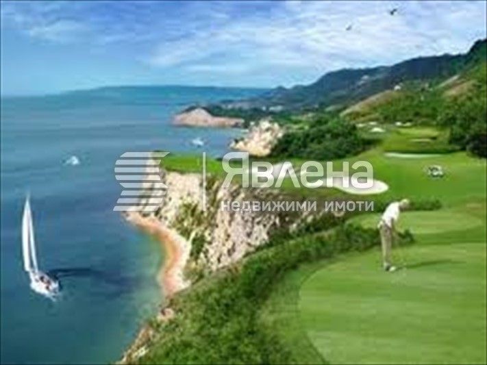 Парцел на 250 м. от морето