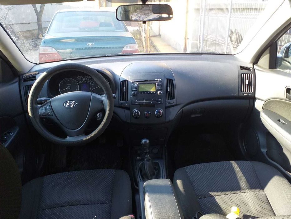 hyundai i30 model 2010 benzina si gpl euro 4