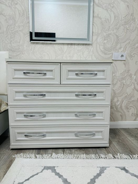 Шкаф,диван, комод сатылады