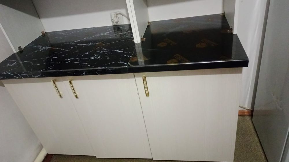 Продам кухонный шкаф