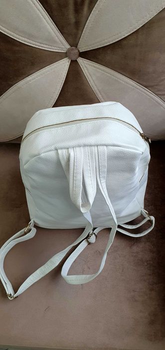 Rucsac de culoare albă din înlocuitor piele - marca FASHION