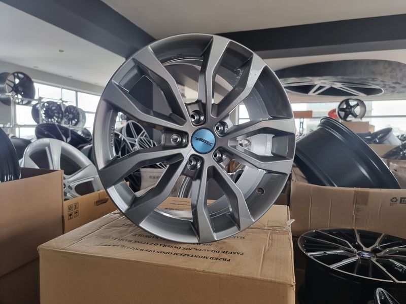17цола 5x114.3 Toyota,Mazda,Hundai,Honda,Kia