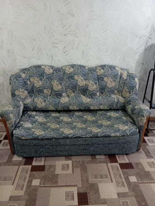 Продам диван раскладной