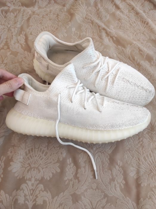 Adidas Yeezy 44.5