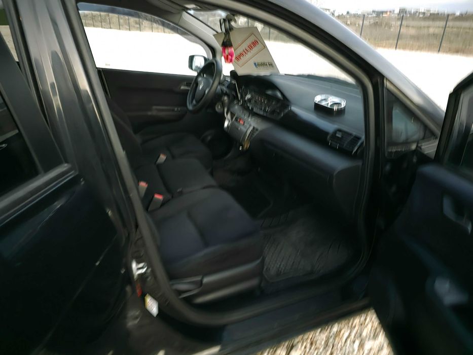 Хонда frv 2.0дизел