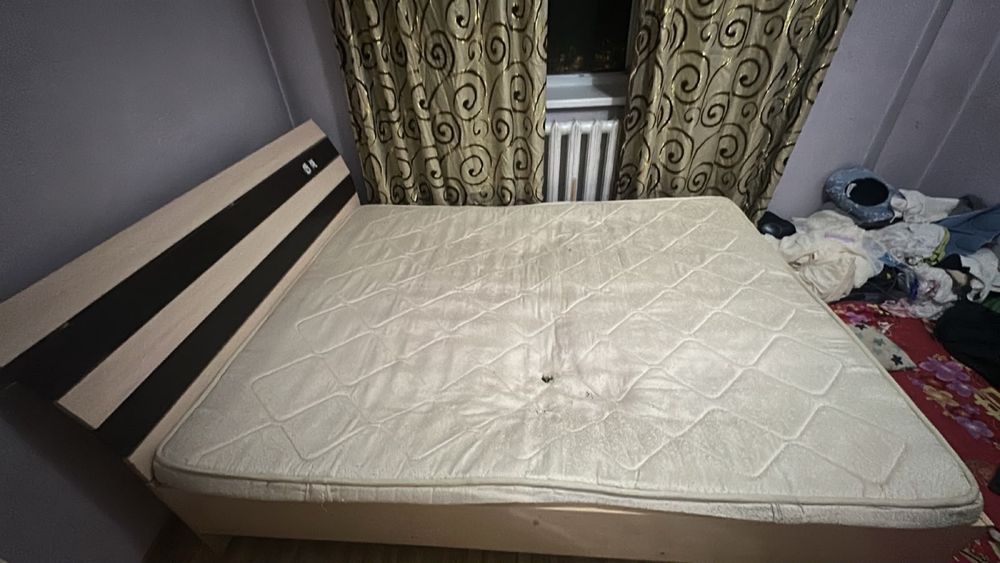 Кровать 200х160 продам