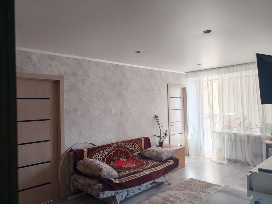Продам 3 комнатную квартиру