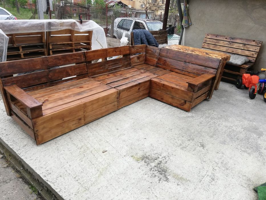 Мебели от палети