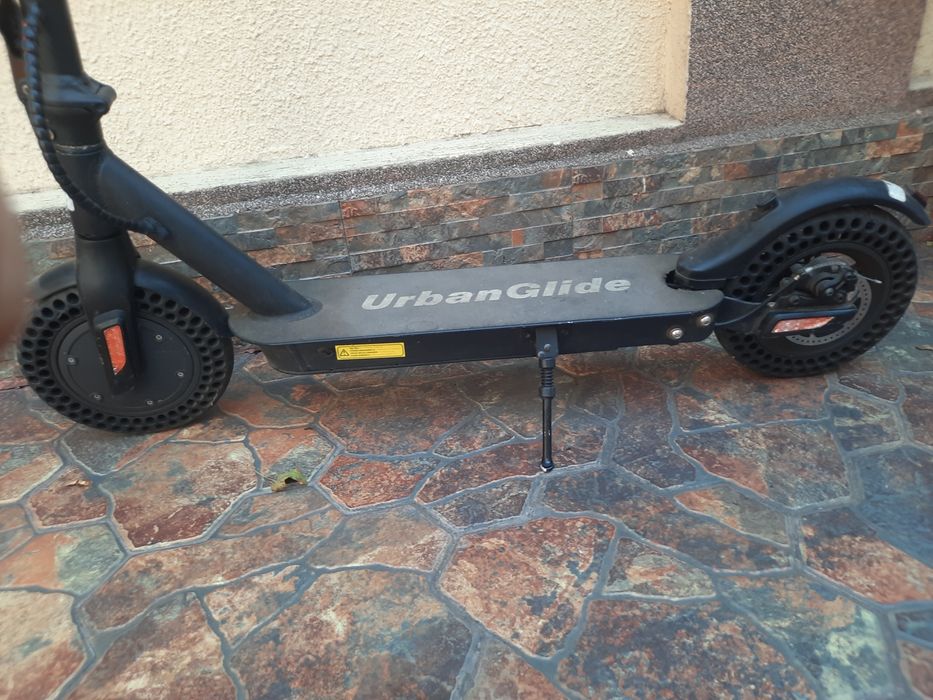 Vand trotineta electrica UrbanGlide Ride 100XS in stare buna de functionare!!